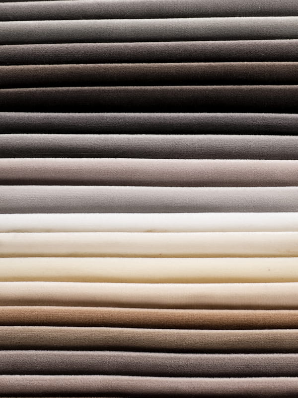 Pfauensofa verfilzte Samtstoff